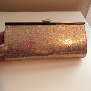 Rose gold clutch w/o chain